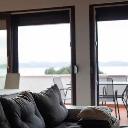 Blue Horizon By Anica Apartment *